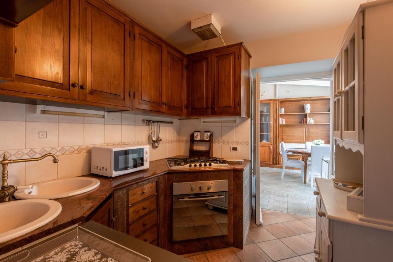 Meravigghia Apartment تْشيفالو المظهر الخارجي الصورة